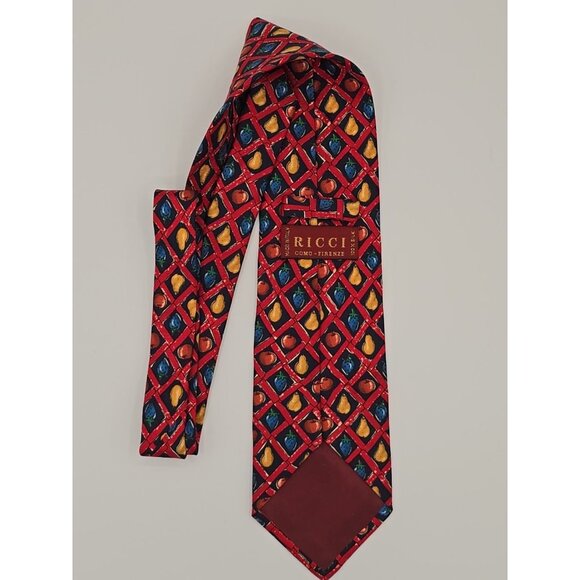 Ricci Como Firenze Mens Necktie 100% Silk Made In Italy Red with Fruit Design - Picture 3 of 7